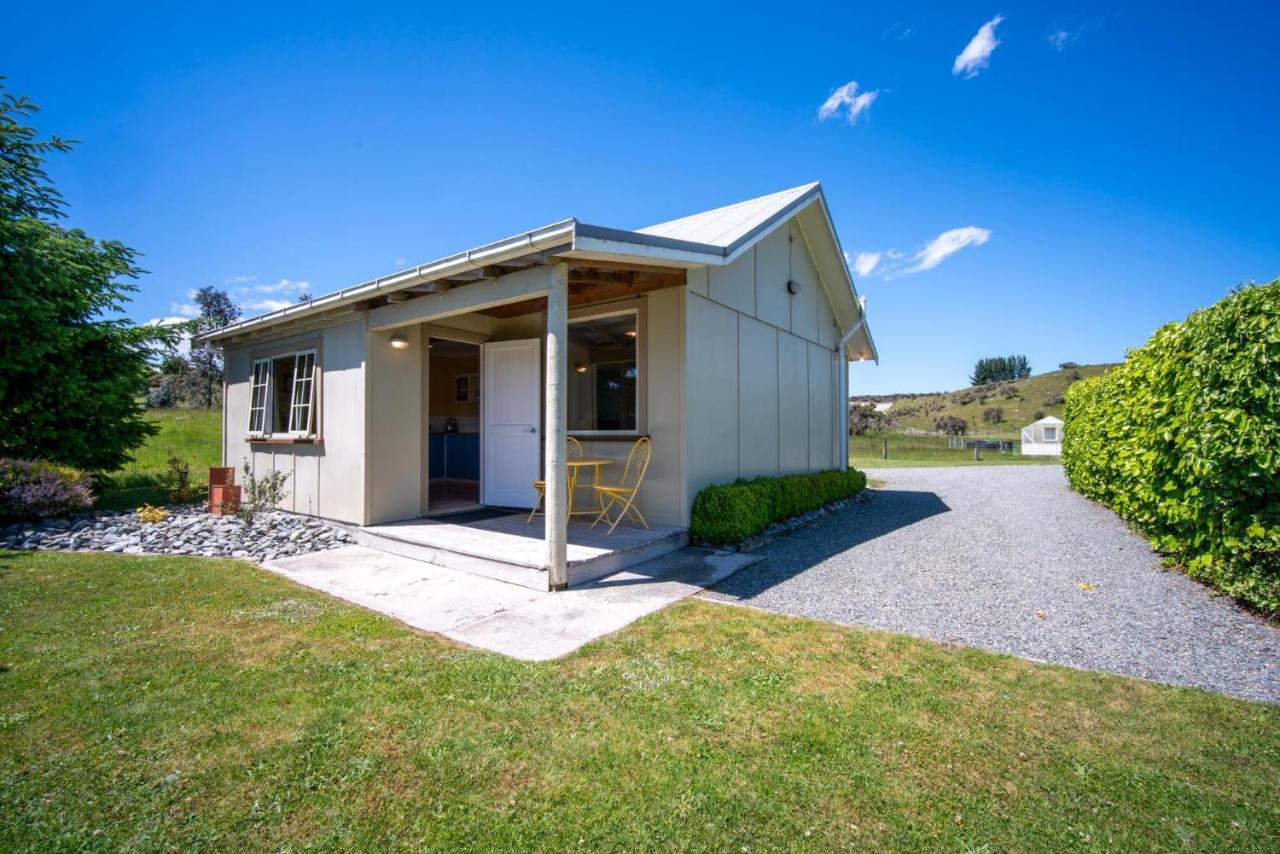 Blue Thistle Cottages Te Anau Exterior foto