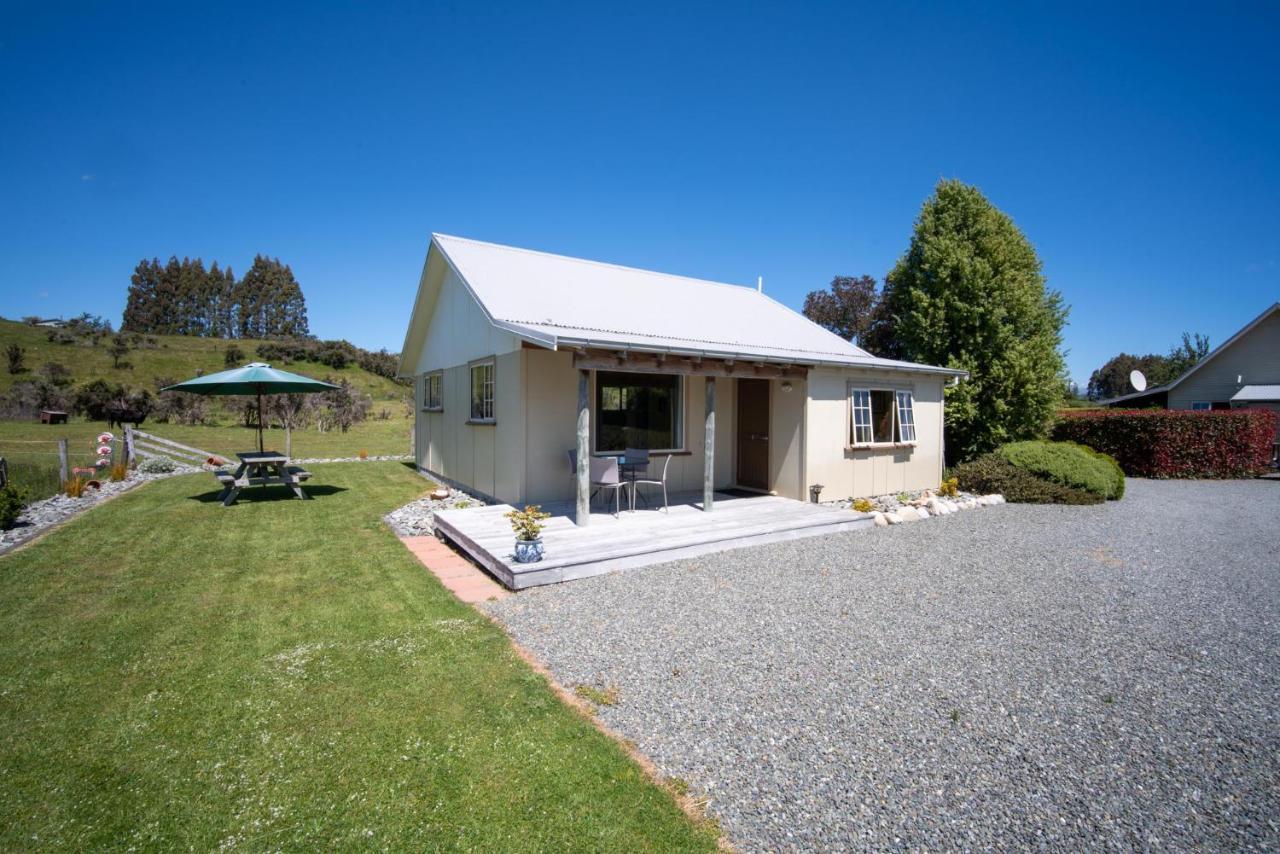 Blue Thistle Cottages Te Anau Exterior foto