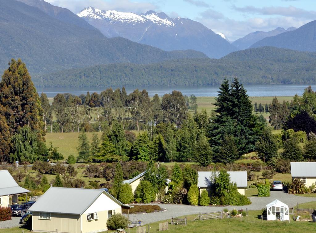 Blue Thistle Cottages Te Anau Quarto foto